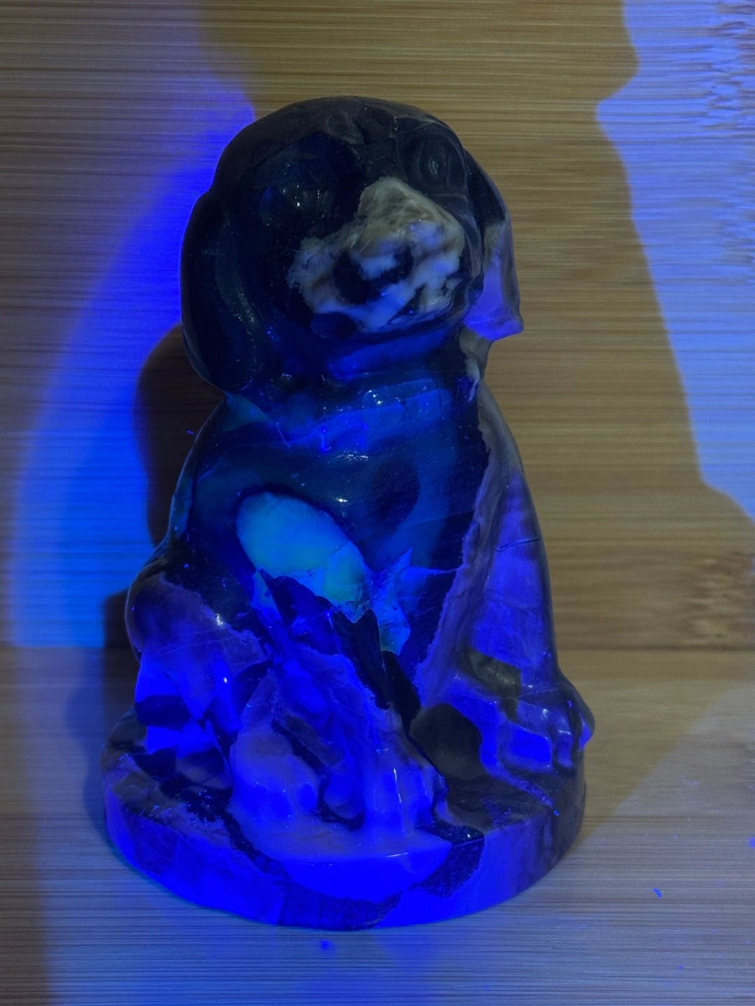 Volcano Agate Dog